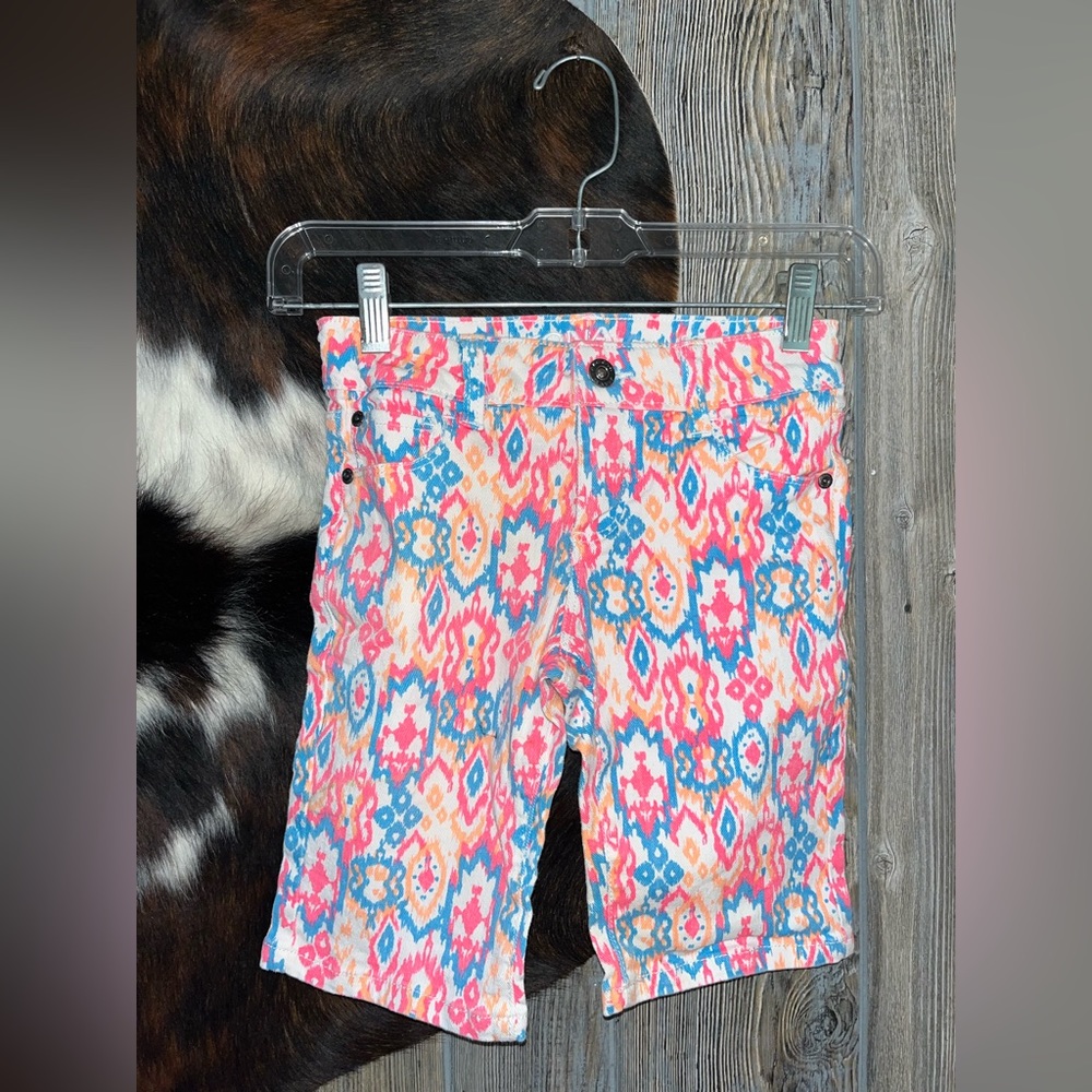 Arizona Jean Co. Girls size 10Slim bright Aztec printed Bermuda shorts